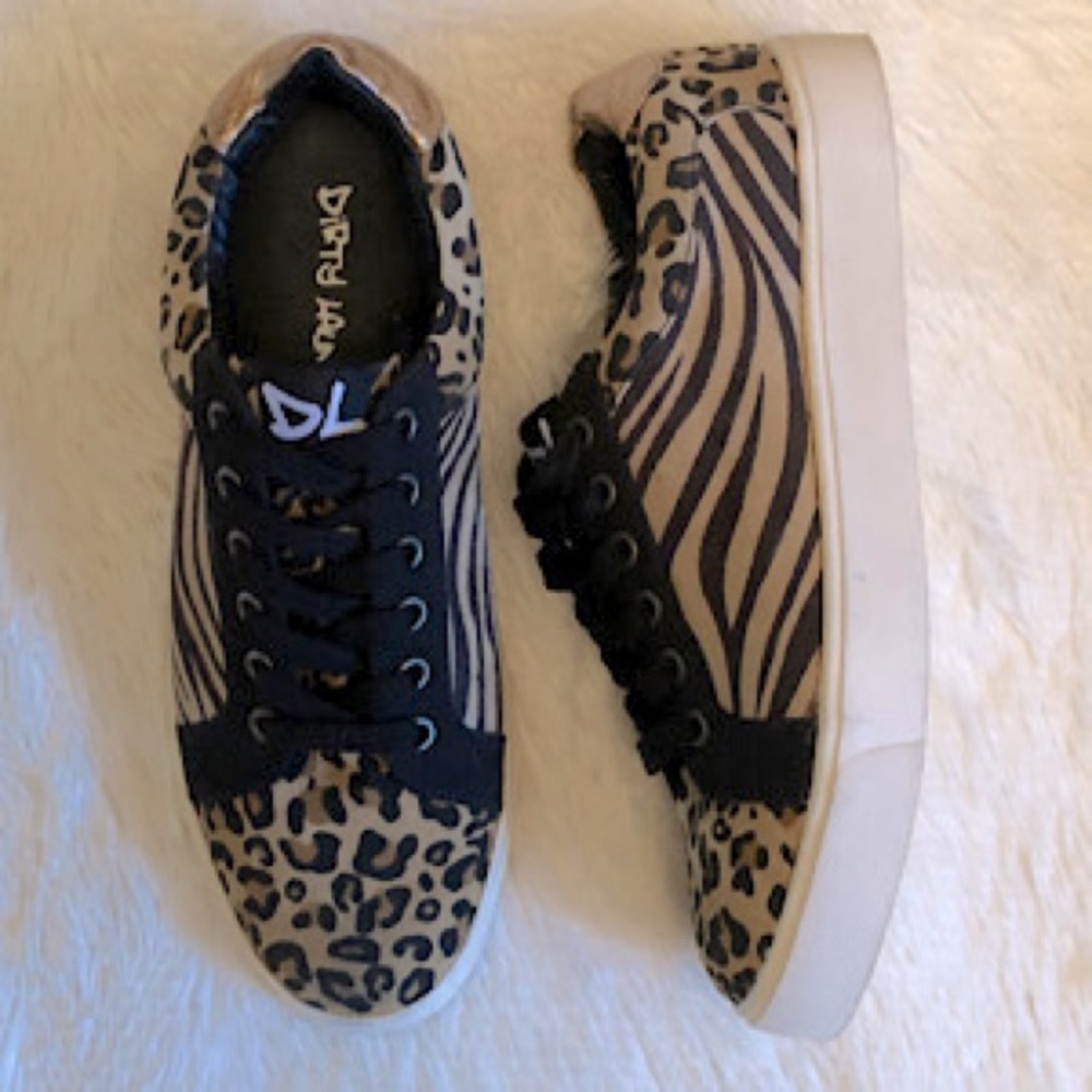 “NEW” Dirty Laundry Embark Sneaker - Picture 7 of 9